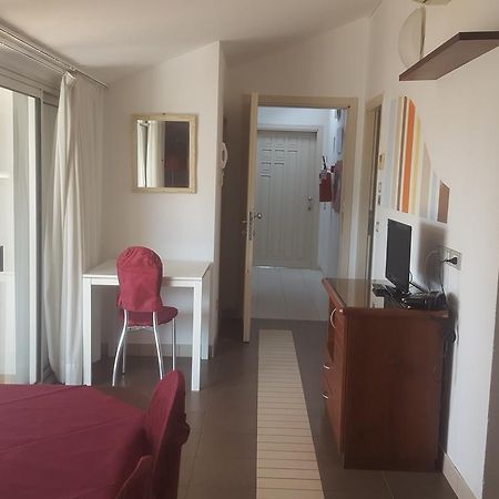 Residence Nocchiero Riccione Buitenkant foto