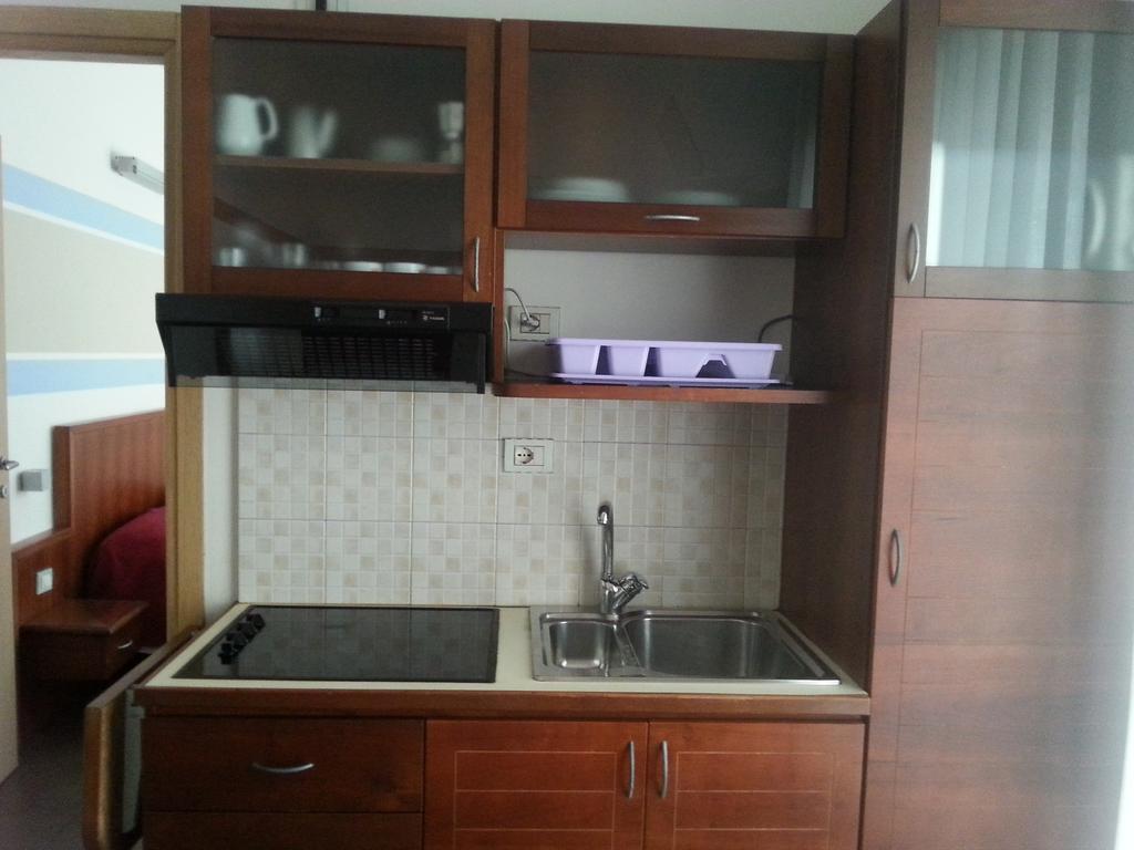 Residence Nocchiero Riccione Buitenkant foto