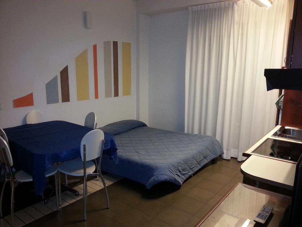 Residence Nocchiero Riccione Kamer foto