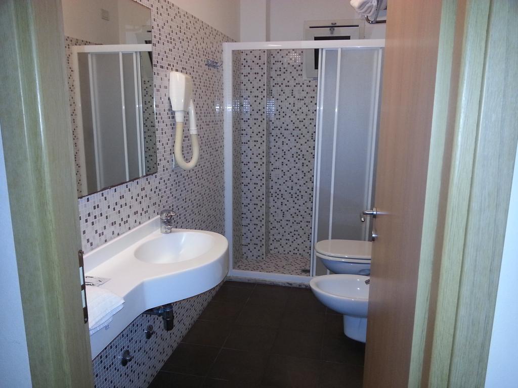 Residence Nocchiero Riccione Kamer foto
